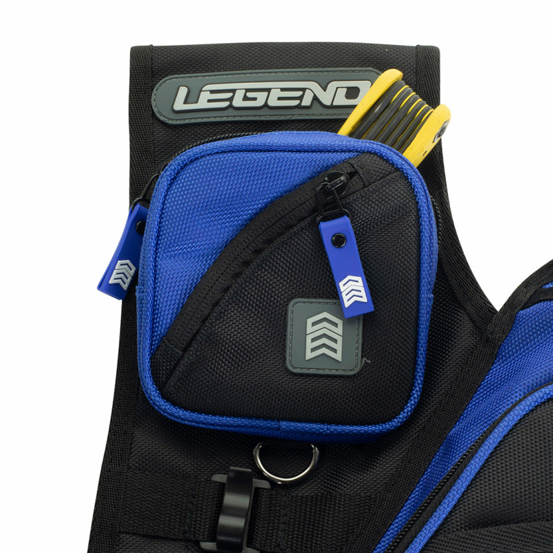 Close-up photo of zip pouch of Legend XT 320 Hip Quiver on a white background.